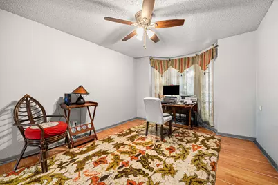 1513 Beaconshire Road, Houston, TX 77077 - Photo 12