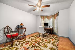 1513 Beaconshire Rd, Houston, TX 77077 - Photo 12