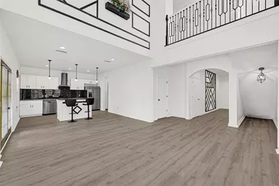 424 S Holmes Street, La Porte, TX 77571 - Photo 8