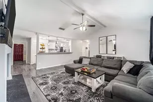 12215 Hillcroft St, Houston, TX 77035 - Photo 10