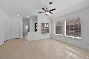 5227 Celestial Ct, Rosharon, TX 77583 - Photo 6