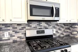 11 Auburn Path Dr, The Woodlands, TX 77382 - Photo 10