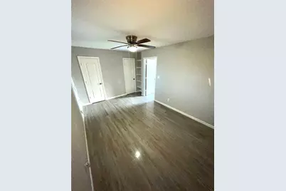 245 1/2 Tallant Street, Houston, TX 77076 - Photo 2