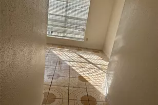 3900 Woodchase Dr, Houston, TX 77042 - Photo 22