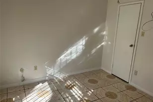 3900 Woodchase Dr, Houston, TX 77042 - Photo 8