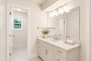 2275 Woodland Springs St, Houston, TX 77077 - Photo 24