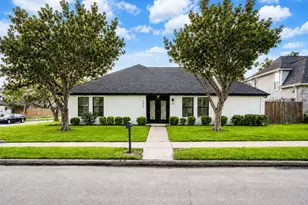 2275 Woodland Springs St, Houston, TX 77077 - Photo 1