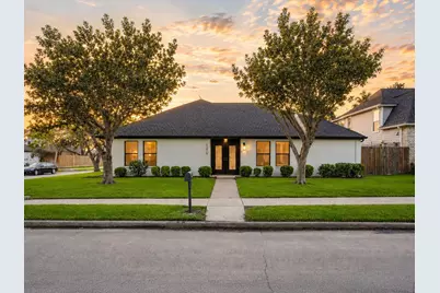 2275 Woodland Springs Street, Houston, TX 77077 - Photo 32