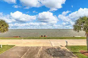 1300 Blue Heron, Bayou Vista, TX 77563 - Photo 34