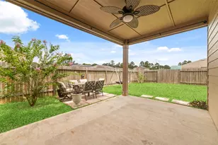 12054 Fairquarter Ln, Pinehurst, TX 77362 - Photo 24