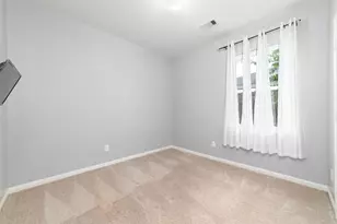 12054 Fairquarter Ln, Pinehurst, TX 77362 - Photo 22