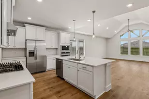 21421 Flora Spgs Ln, Magnolia, TX 77355 - Photo 8