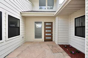 14411 Briarhills Pkwy, Houston, TX 77077 - Photo 4