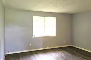 107 Cypress St, Trinity, TX 75862 - Photo 4