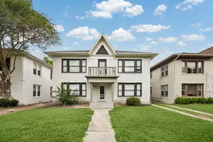 1632 Hawthorne St, Houston, TX 77006 - Photo 1