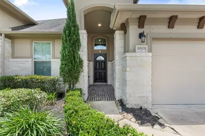20123 Cascading Falls Boulevard, Cypress, TX 77433 - Photo 4