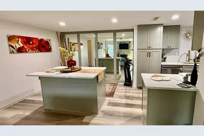 14911 Wunderlich Drive #1706, Houston, TX 77069 - Photo 2