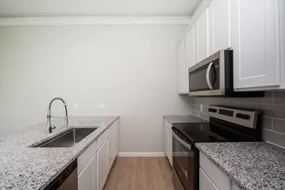 19310 Sparrow Trail, Rosharon, TX 77583 - Photo 10
