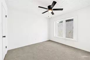 8302 Country Wind Ln, Houston, TX 77040 - Photo 16