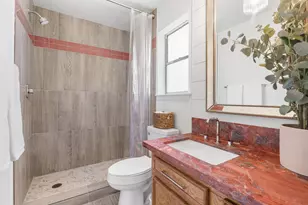 167 N Thunderbird Dr, Conroe, TX 77304 - Photo 20