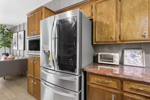 167 N Thunderbird Dr, Conroe, TX 77304 - Photo 14