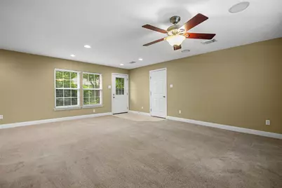 127 Marlin Avenue, Galveston, TX 77550 - Photo 10