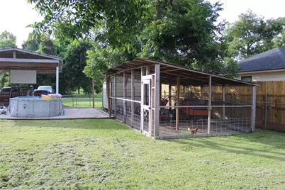 308 W Velasco Street, Brazoria, TX 77422 - Photo 28