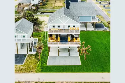 1038 Victoria Lane, Gilchrist, TX 77617 - Photo 2