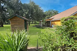 5610 County Rd 823, West Columbia, TX 77486 - Photo 30