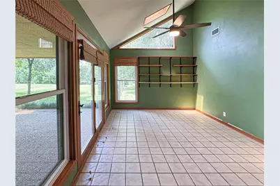 5610 County Road 823, West Columbia, TX 77486 - Photo 8