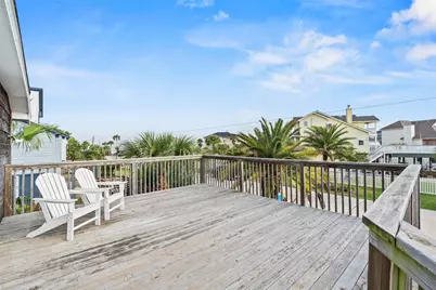 523 Paradise Drive, Galveston, TX 77554 - Photo 30