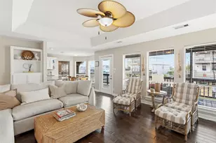 523 Paradise Dr, Galveston, TX 77554 - Photo 4