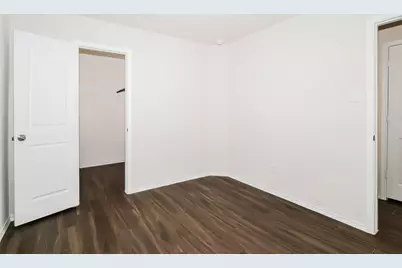 2157 Middle Ridge Drive, Conroe, TX 77301 - Photo 12