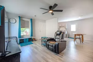3401 3rd St, Bay City, TX 77414 - Photo 10
