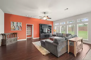 2816 Leafwood Ln, Pearland, TX 77584 - Photo 10