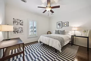 240 S Post Oak Ln, Houston, TX 77056 - Photo 32
