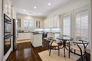 240 S Post Oak Ln, Houston, TX 77056 - Photo 16
