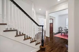 240 S Post Oak Ln, Houston, TX 77056 - Photo 8