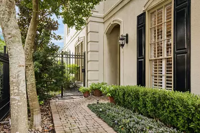 240 S Post Oak Lane, Houston, TX 77056 - Photo 2
