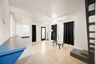 824 W 17th Street #D, Houston, TX 77008 - Photo 2