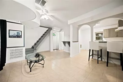 824 W 17th Street #D, Houston, TX 77008 - Photo 6