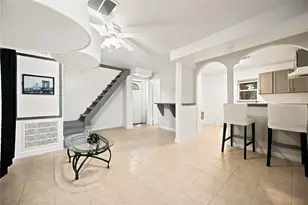 824 W 17th St, Houston, TX 77008 - Photo 6