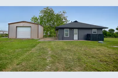 5131 County Road 868E, Brazoria, TX 77422 - Photo 2