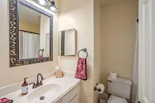 55 N Walden Elms Cir, The Woodlands, TX 77382 - Photo 26