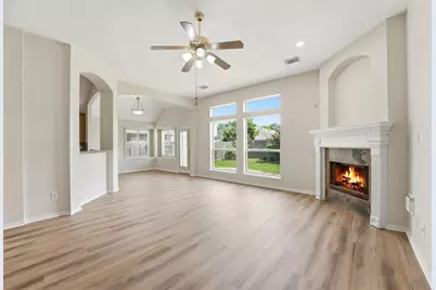 1279 Ocean Manor Lane, League City, TX 77573 - Photo 4