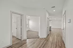 7731 Sleek Flock Ln, Rosharon, TX 77583 - Photo 2