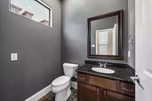 405 Jackson Hill St, Houston, TX 77007 - Photo 6