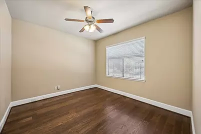 405 Jackson Hill Street, Houston, TX 77007 - Photo 14