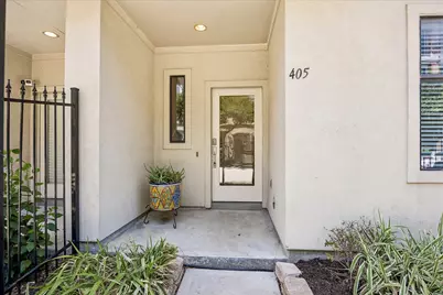 405 Jackson Hill Street, Houston, TX 77007 - Photo 2