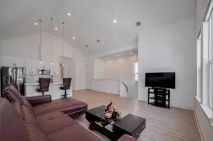 2518 Terry St, Houston, TX 77009 - Photo 4